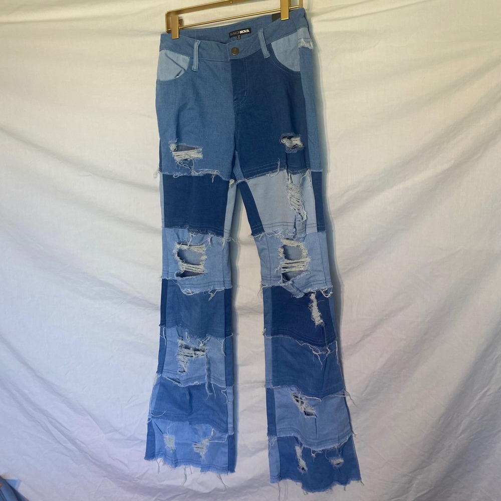Fashion Nova Patchwork Distressed Low Rise‎ Jeans Blue Combo Size 5 NWT FR33